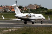 ACM Air Charter Bombardier CL-600-2B16 Challenger 604 (D-ASTS) at  Cascais Municipal - Tires, Portugal