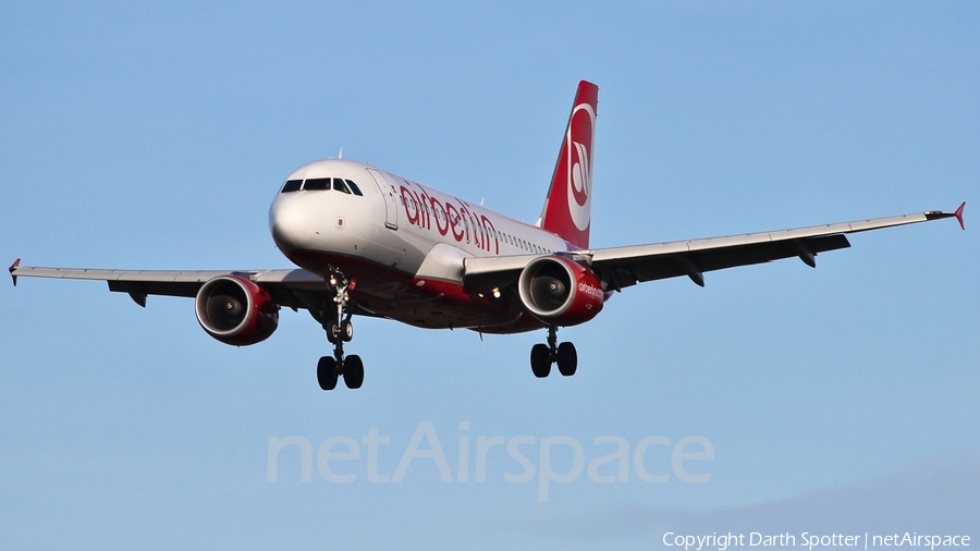 Air Berlin Airbus A319-112 (D-ASTX) | Photo 224316