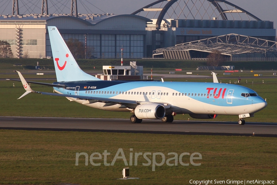 TUI Airlines Germany Boeing 737-8BK (D-ASUN) | Photo 314026