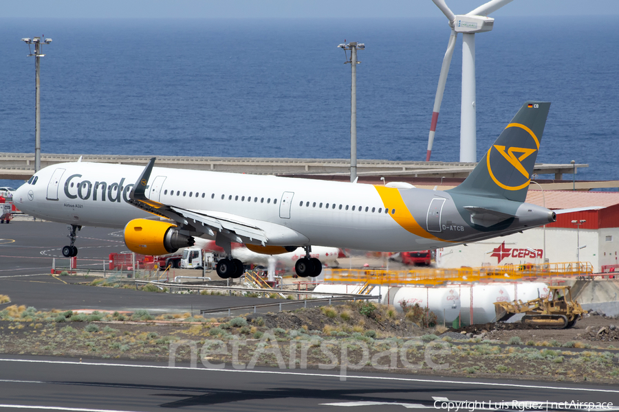 Condor Airbus A321-211 (D-ATCB) | Photo 452410