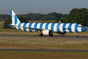 Condor Airbus A321-211 (D-ATCF) at  Hamburg - Fuhlsbuettel (Helmut Schmidt), Germany