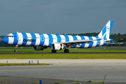 Condor Airbus A321-211 (D-ATCF) at  Hamburg - Fuhlsbuettel (Helmut Schmidt), Germany