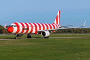 Condor Airbus A321-211 (D-ATCG) at  Hamburg - Fuhlsbuettel (Helmut Schmidt), Germany