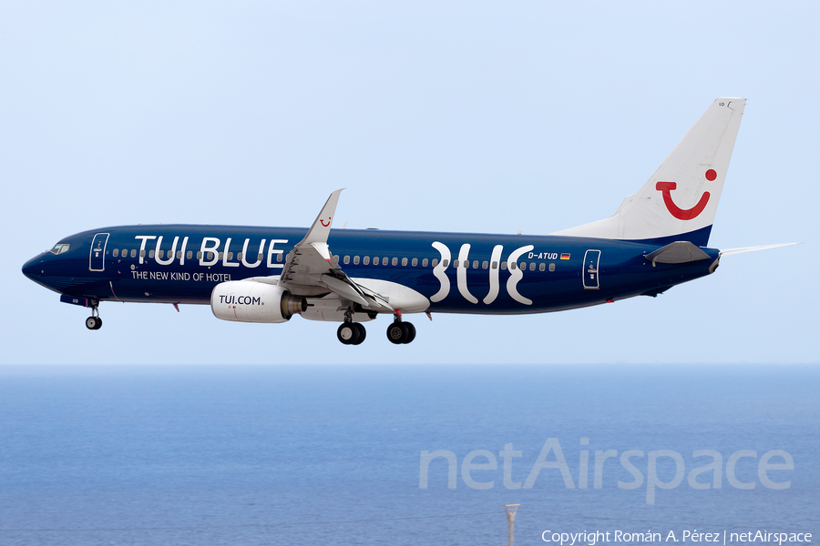 TUI Airlines Germany Boeing 737-8K5 (D-ATUD) | Photo 335377