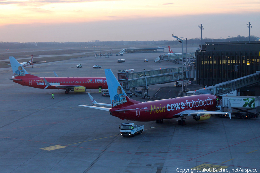 TUIfly Boeing 737-8K5 (D-ATUH) | Photo 142452