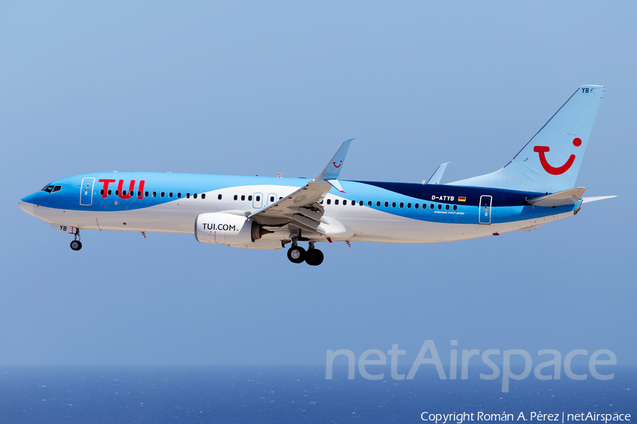 TUI Airlines Germany Boeing 737-8K5 (D-ATYB) | Photo 325781