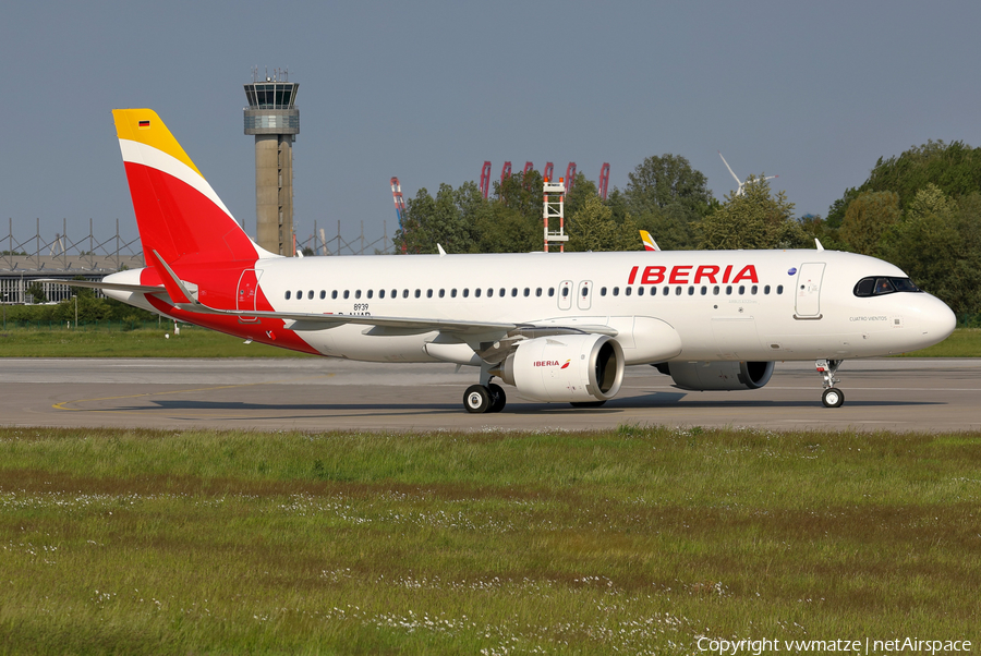 Iberia Airbus A320-251N (D-AUAB) | Photo 322958