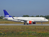 SAS - Scandinavian Airlines Airbus A320-251N (D-AUAJ) at  Hamburg - Finkenwerder, Germany