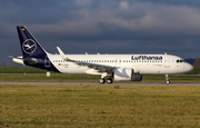 Lufthansa Airbus A320-271N (D-AUAK) at  Hamburg - Finkenwerder, Germany