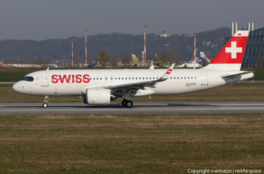 Swiss International Airlines Airbus A320-271N (D-AUAO) | Photo 378848