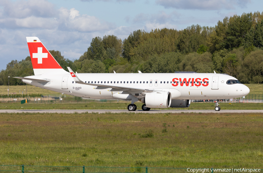 Swiss International Airlines Airbus A320-271N (D-AUAO) | Photo 385453