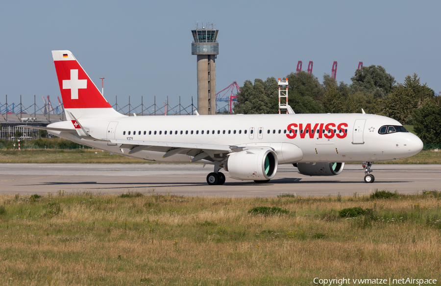 Swiss International Airlines Airbus A320-271N (D-AUAO) | Photo 391630