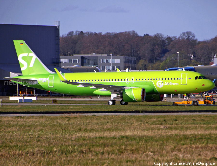 S7 Airlines Airbus A320-271N (D-AUAS) | Photo 393118