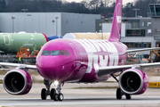 WOW Air Airbus A320-251N (D-AUBC) at  Hamburg - Finkenwerder, Germany