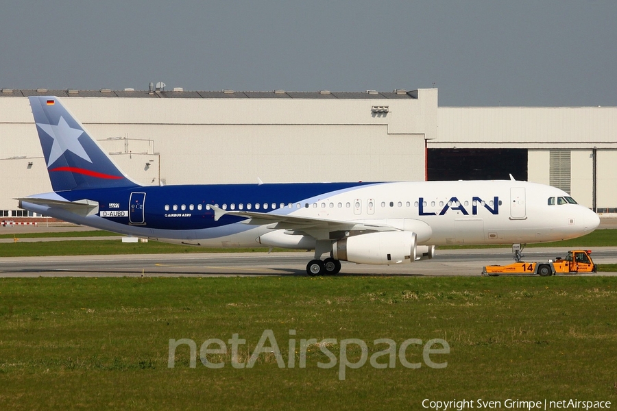 LAN Airlines Airbus A320-232 (D-AUBD) | Photo 16757
