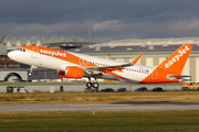 easyJet Airbus A320-214 (D-AUBF) at  Hamburg - Finkenwerder, Germany