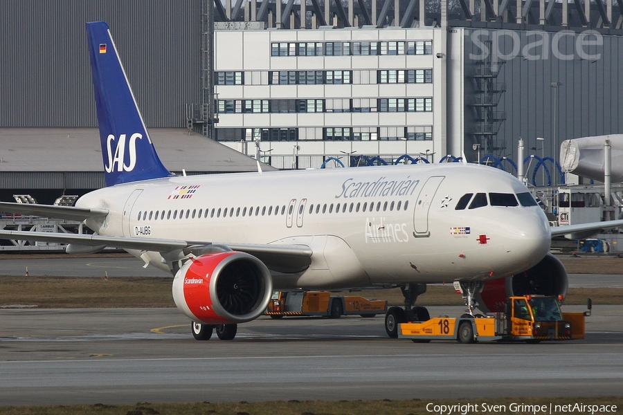 SAS - Scandinavian Airlines Airbus A320-251N (D-AUBG) | Photo 226460