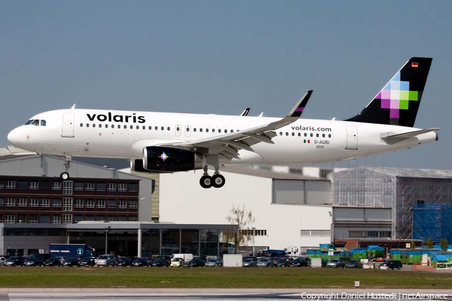Volaris Airbus A320-233 (D-AUBI) | Photo 666518