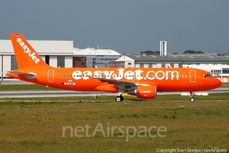 easyJet Airbus A320-214 (D-AUBI) | Photo 11318