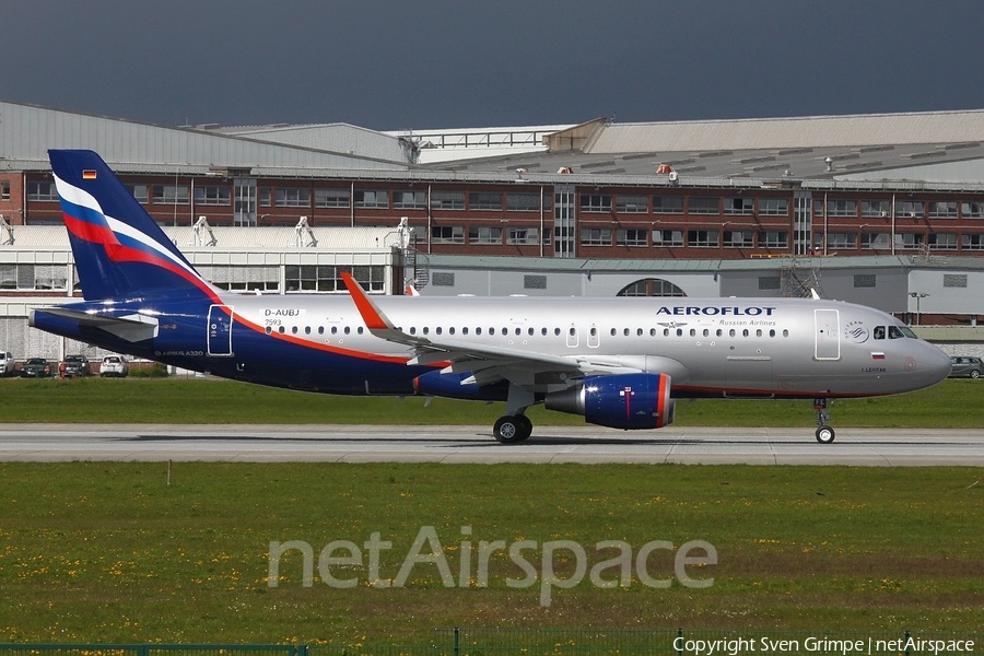 Aeroflot - Russian Airlines Airbus A320-214 (D-AUBJ) | Photo 158005