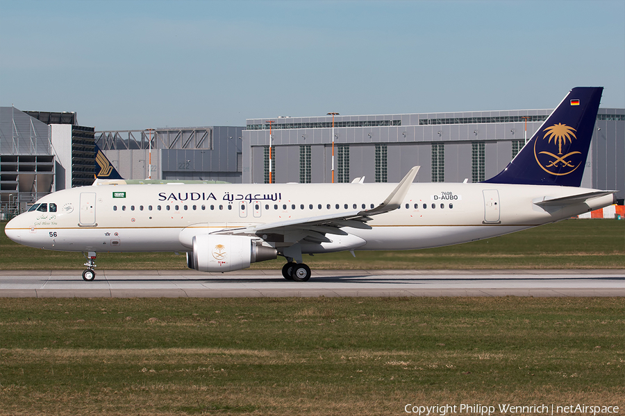 Saudi Arabian Airlines Airbus A320-214 (D-AUBO) | Photo 151768