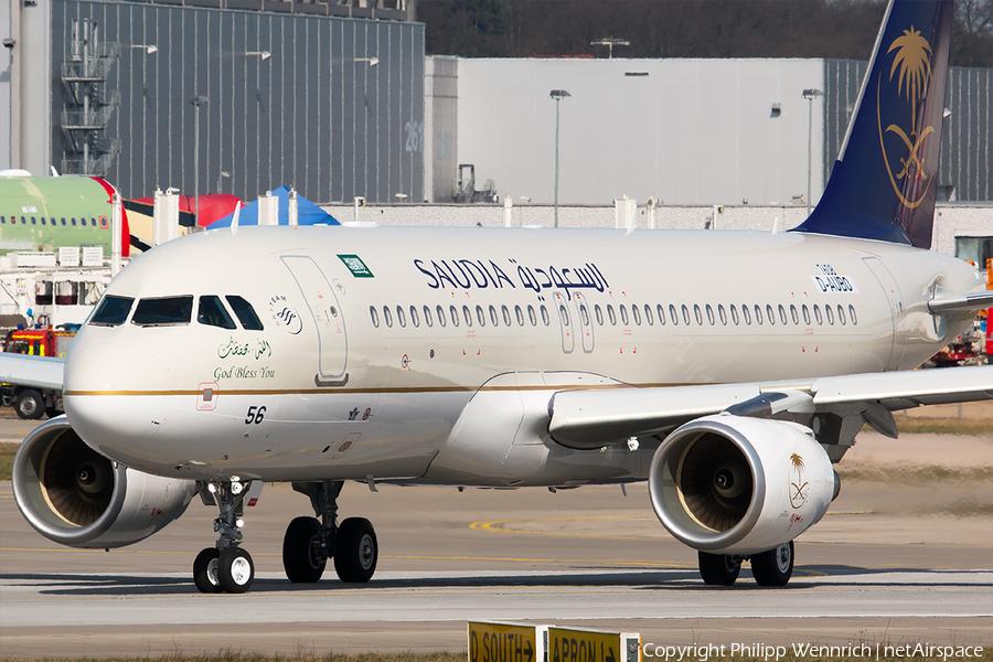 Saudi Arabian Airlines Airbus A320-214 (D-AUBO) | Photo 151769
