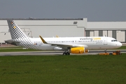 Vueling Airbus A320-232 (D-AUBO) at  Hamburg - Finkenwerder, Germany