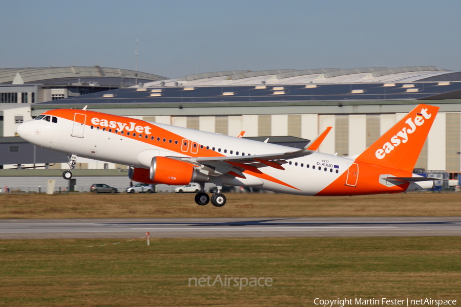 easyJet Airbus A320-214 (D-AUBO) | Photo 99460