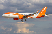 easyJet Airbus A320-251N (D-AUBP) at  Hamburg - Finkenwerder, Germany