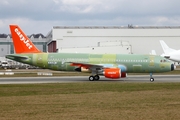 easyJet Airbus A320-214 (D-AUBS) at  Hamburg - Finkenwerder, Germany