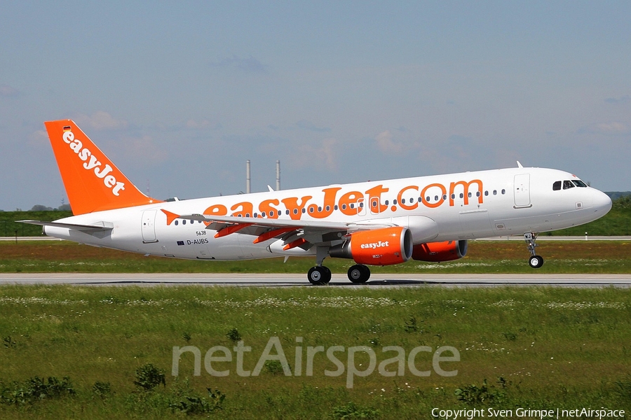 easyJet Airbus A320-214 (D-AUBS) | Photo 26847
