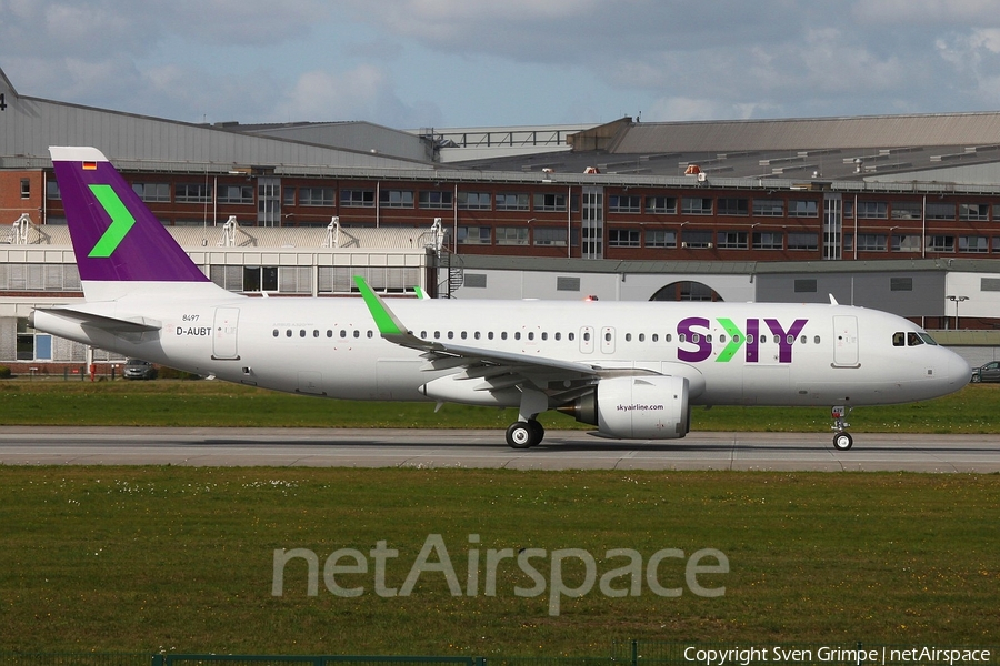 Sky Airline Airbus A320-251N (D-AUBT) | Photo 266357