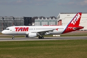 TAM Brazilian Airlines Airbus A320-214 (D-AUBT) at  Hamburg - Finkenwerder, Germany