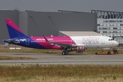 Wizz Air Airbus A320-232 (D-AUBT) at  Hamburg - Finkenwerder, Germany