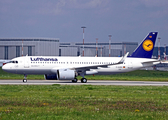 Lufthansa Airbus A320-271N (D-AUBW) at  Hamburg - Finkenwerder, Germany