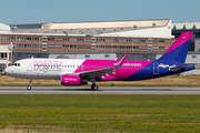 Wizz Air Airbus A320-232 (D-AUBX) at  Hamburg - Finkenwerder, Germany