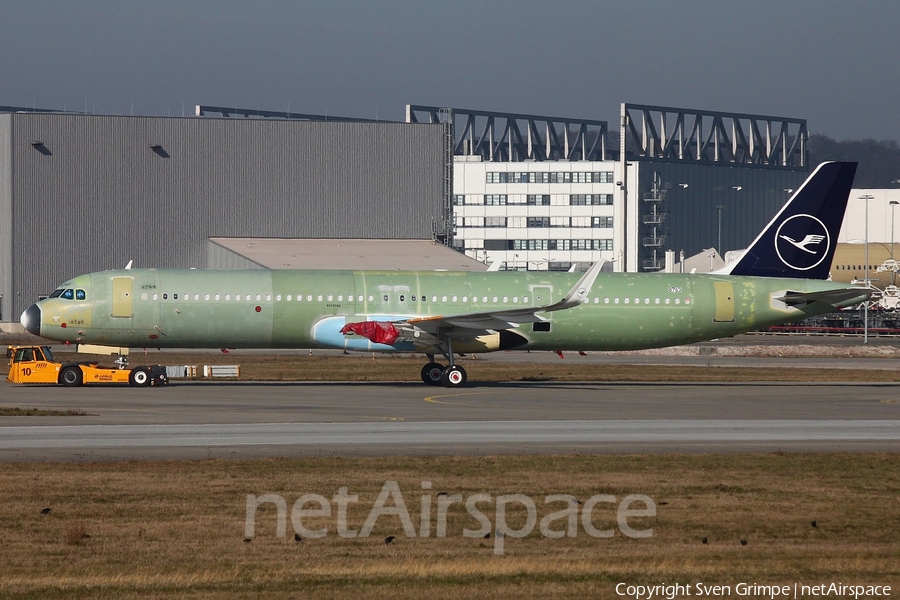 Lufthansa Airbus A321-271NX (D-AVXP) | Photo 297430