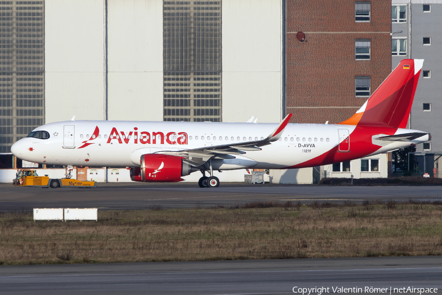 Avianca Airbus A320-251N (D-AVVA) | Photo 546126