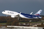 LAN Airlines Airbus A320-214 (D-AVVB) at  Hamburg - Fuhlsbuettel (Helmut Schmidt), Germany