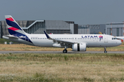 LATAM Airlines Chile Airbus A320-271N (D-AVVE) at  Hamburg - Finkenwerder, Germany