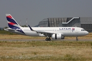 LATAM Airlines Chile Airbus A320-271N (D-AVVE) at  Hamburg - Finkenwerder, Germany