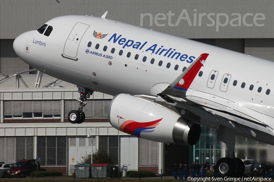 Nepal Airlines Airbus A320-233 (D-AVVI) | Photo 73871