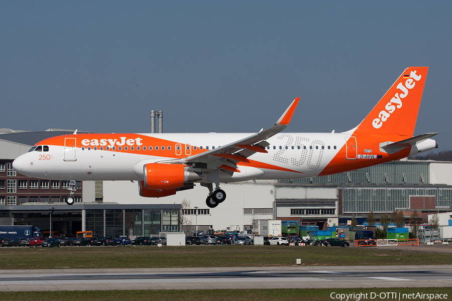 easyJet Airbus A320-214 (D-AVVL) | Photo 489141