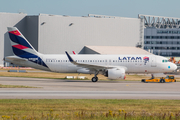 LATAM Airlines Chile Airbus A320-271N (D-AVVO) at  Hamburg - Finkenwerder, Germany