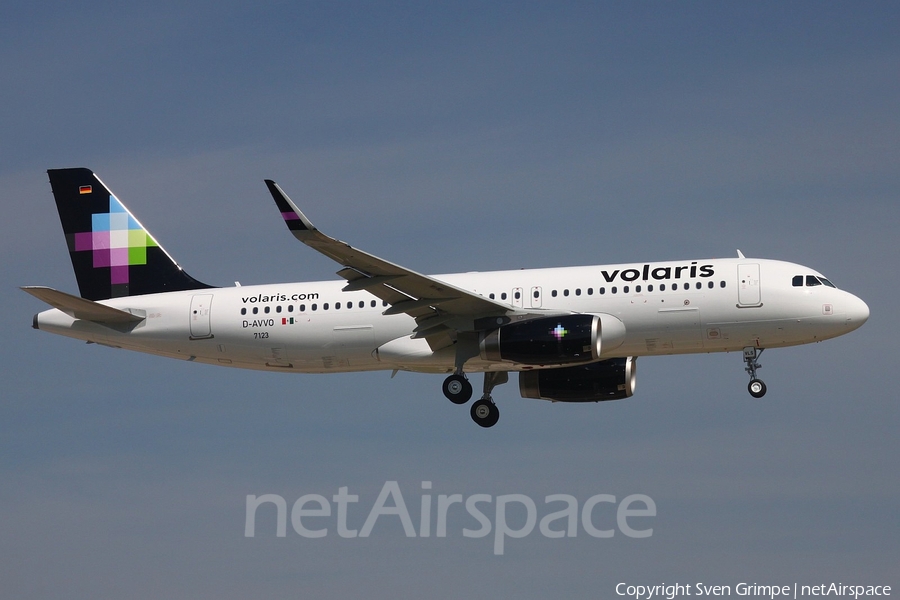 Volaris Airbus A320-233 (D-AVVO) | Photo 107285