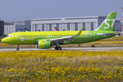 S7 Airlines Airbus A320-271N (D-AVVP) at  Hamburg - Finkenwerder, Germany