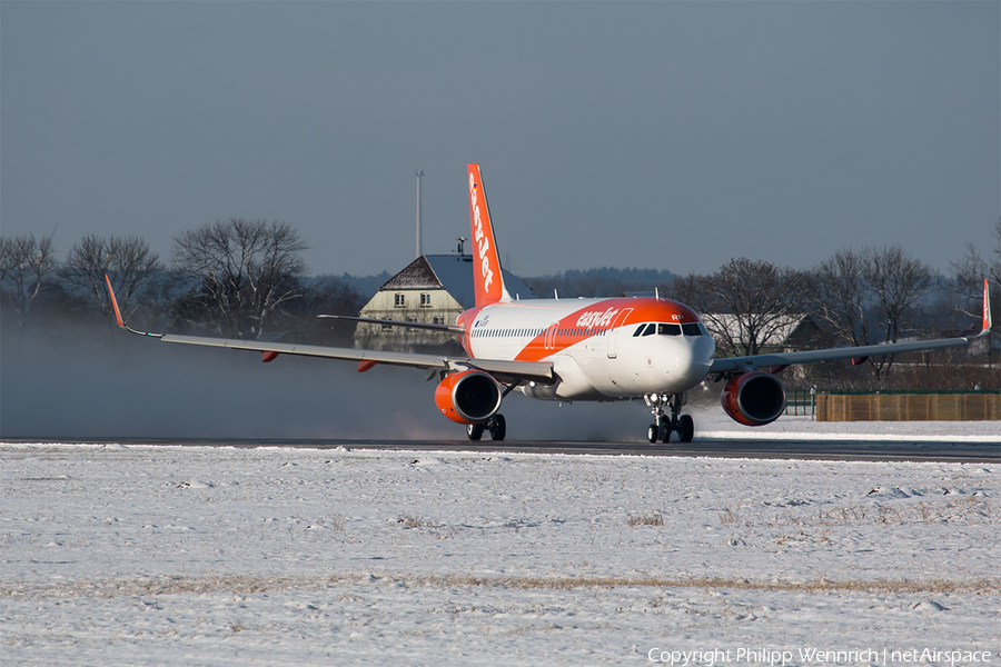 easyJet Airbus A320-214 (D-AVVP) | Photo 223615