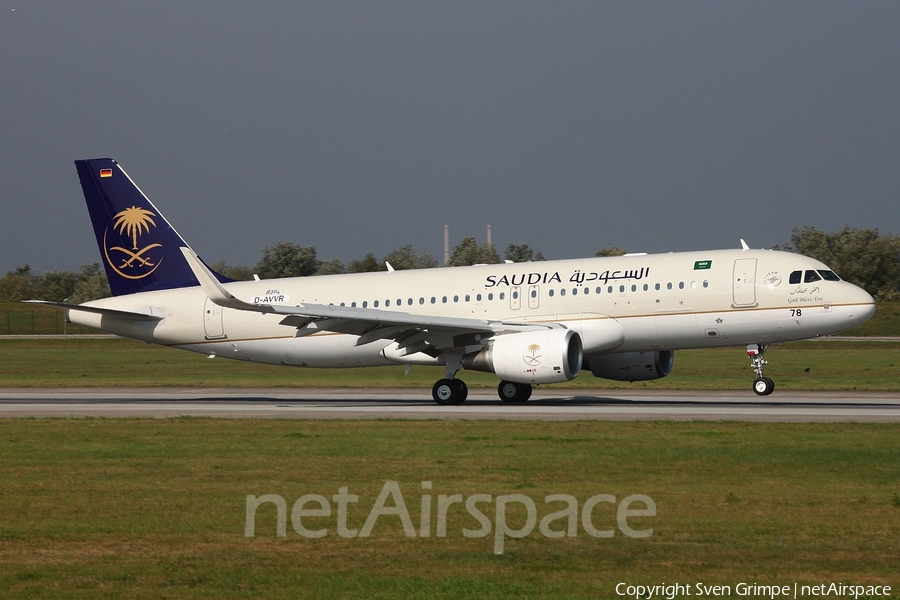 Saudi Arabian Airlines Airbus A320-214 (D-AVVR) | Photo 262857