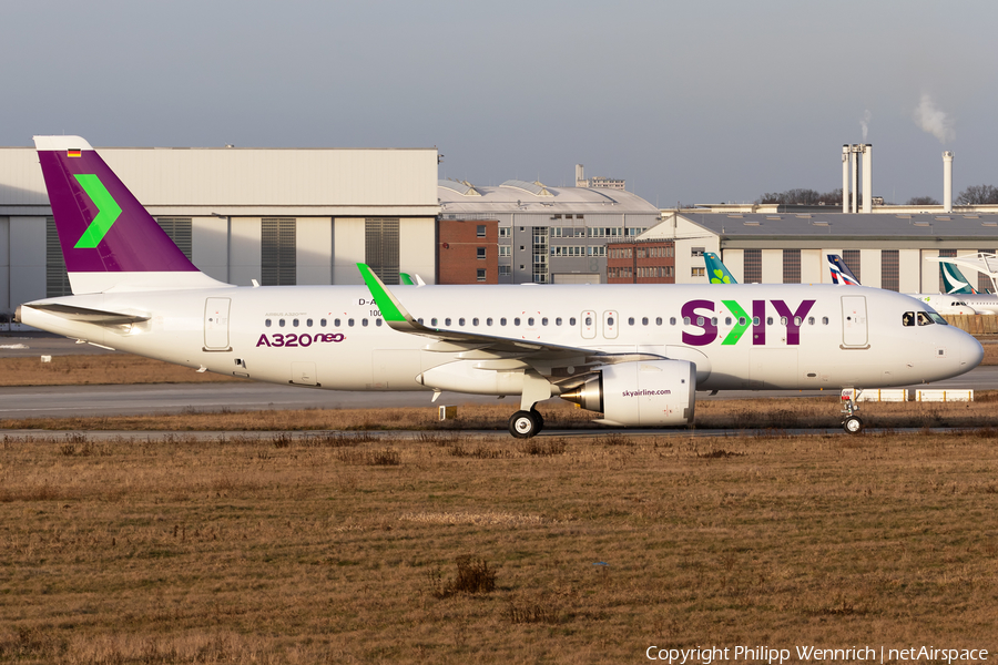 Sky Airline Airbus A320-251N (D-AVVS) | Photo 431315