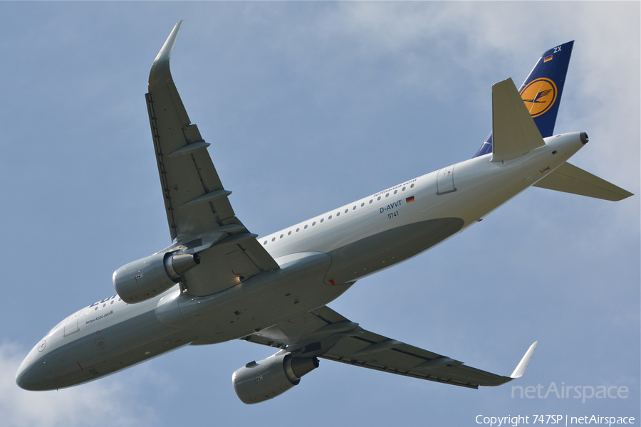 Lufthansa Airbus A320-214 (D-AVVT) | Photo 37548